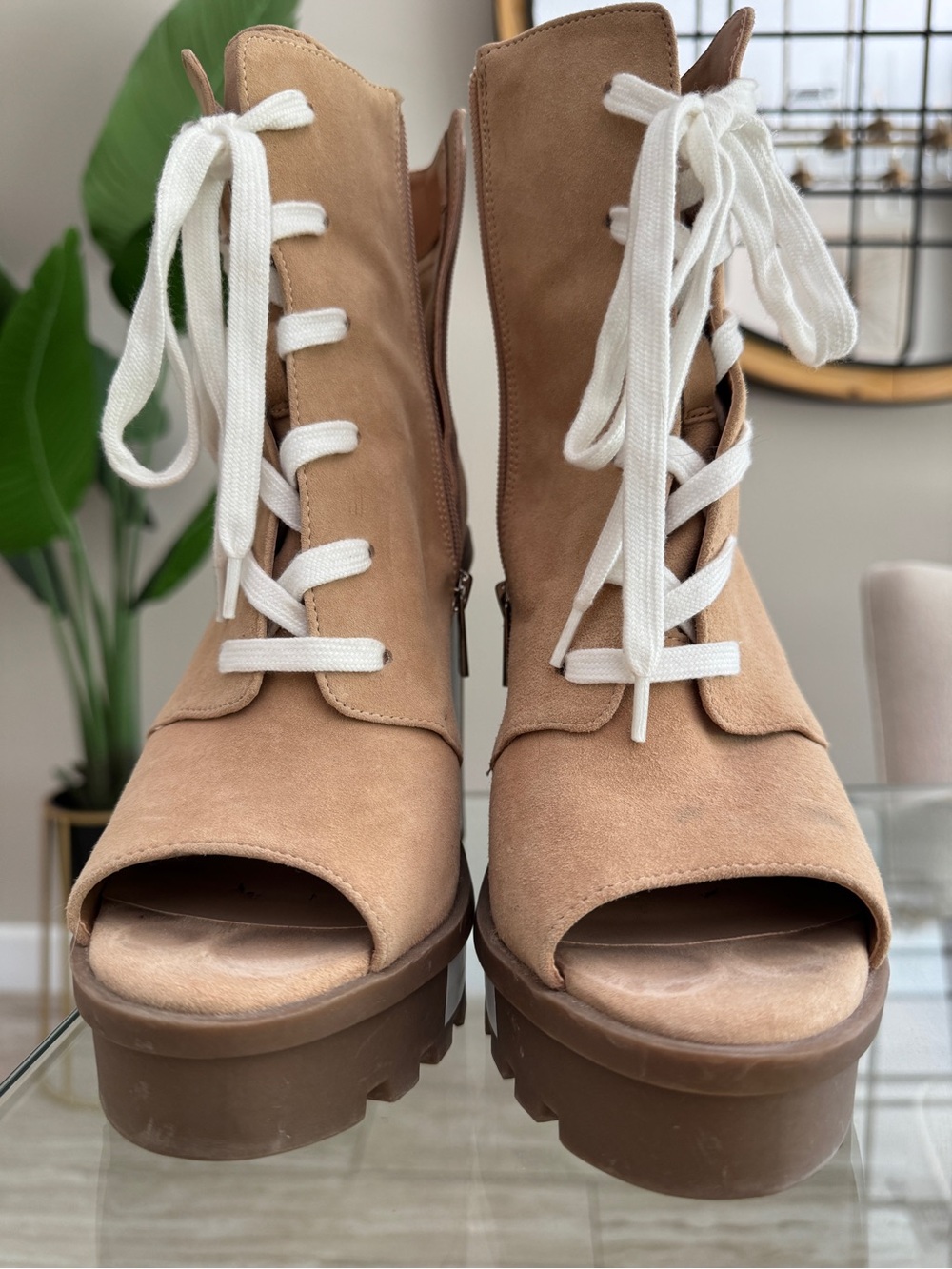 Jessica Simpson Tan Suede Lace-Up Open-Toe Platform Boots